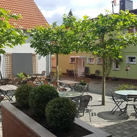 Zechliner Hof 3*