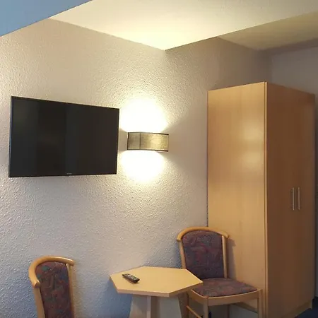 Zechliner Hof 3*
