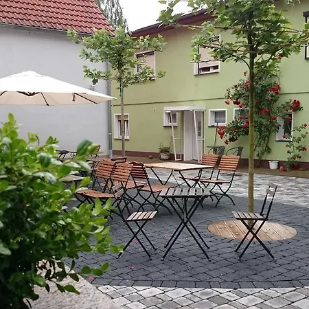 Pensión Zechliner Hof 3*